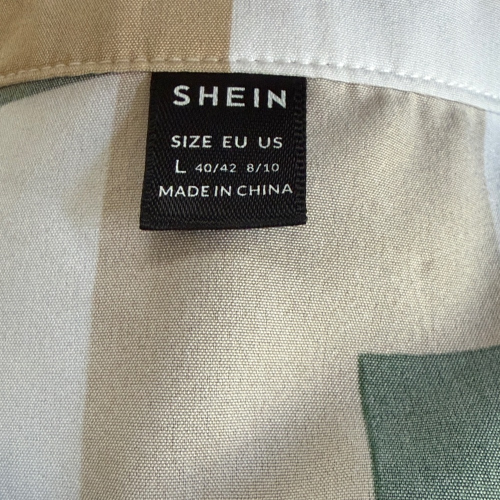 Geometric Block Print Cap-Sleeve Top - Green & Cream - Picture 5 of 6